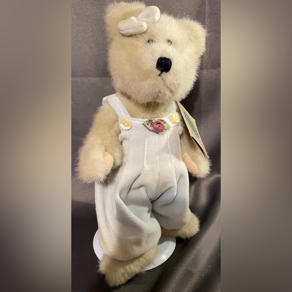 Boyds bears, JB Bean Series, Sasha, 11” tall, 1985-97